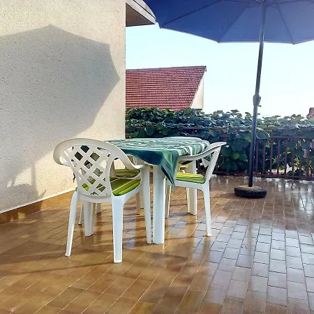 Bozena Apartman Zára